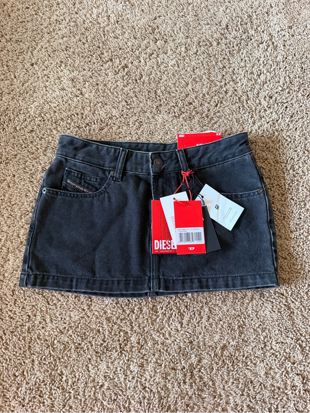 NWT Diesel De-Ron Gonna Denim Mini Skirt in Black [25]